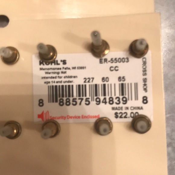 NWT. Set of 20 pairs of Earrings by Mudd - Picture 5 of 5